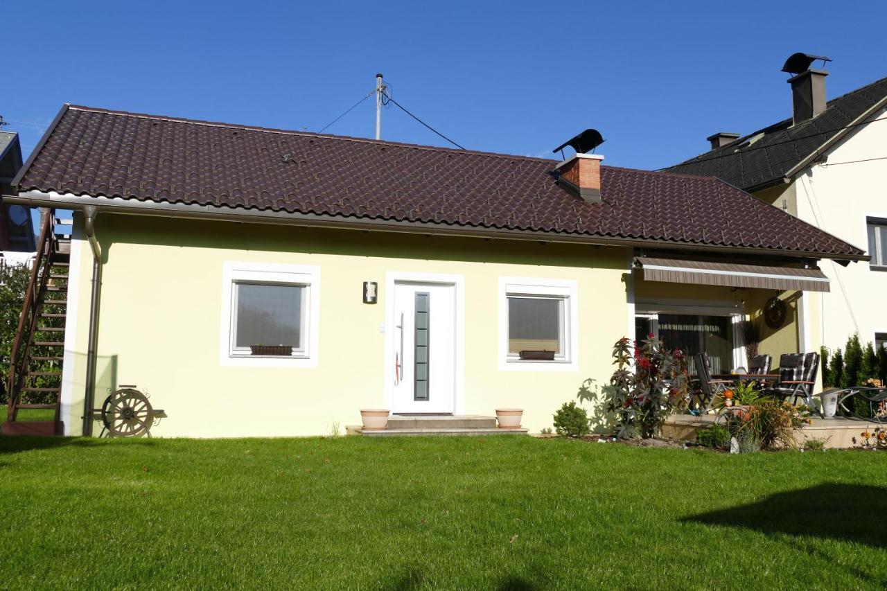 Ferienwohnung Stichauner Боденсдорф Номер фото